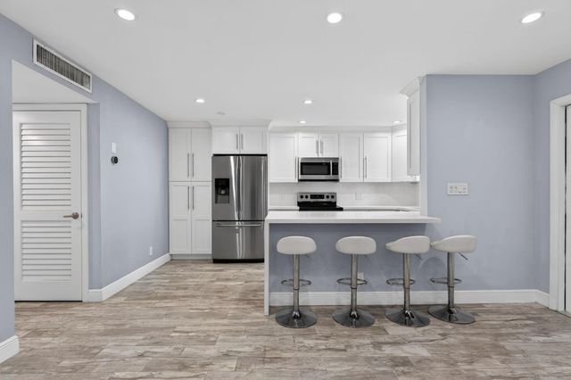 2860 NE 14th Street Causeway 106D, Pompano Beach, FL 33062