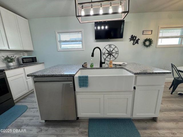 3949 S PENINSULA DRIVE, Port Orange, FL 32127