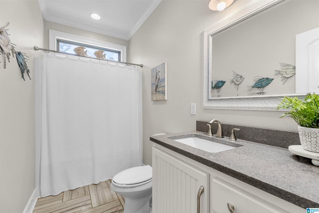 992 DAVIS ACRES DRIVE, Alpine, AL 35014