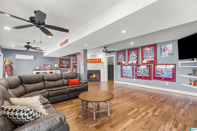 992 DAVIS ACRES DRIVE, Alpine, AL 35014