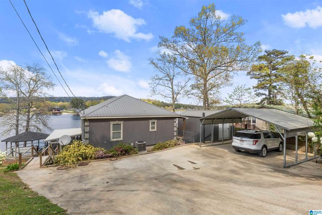 992 DAVIS ACRES DRIVE, Alpine, AL 35014