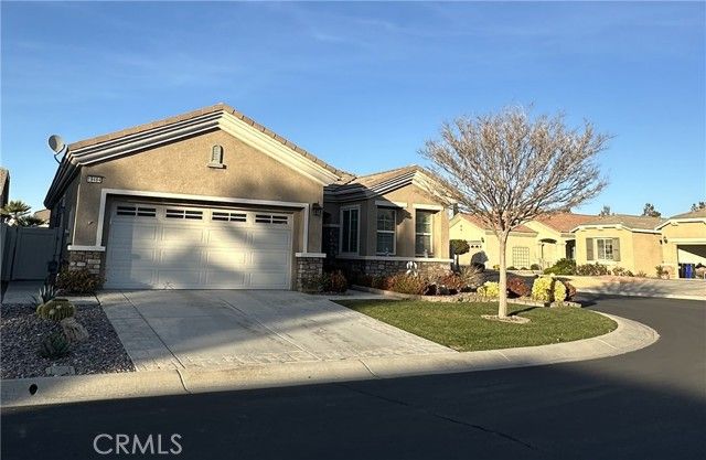 19484 Biltmore Road, Apple Valley, CA 92308