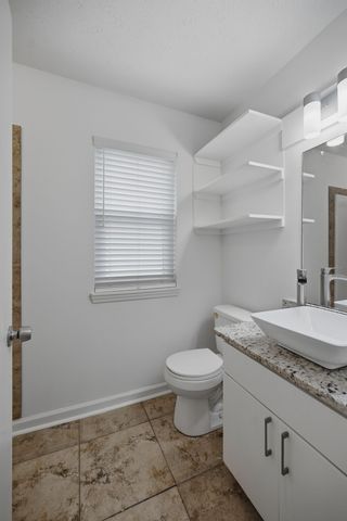 2014 Mansker Dr, Goodlettsville, TN 37072
