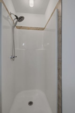 2014 Mansker Dr, Goodlettsville, TN 37072