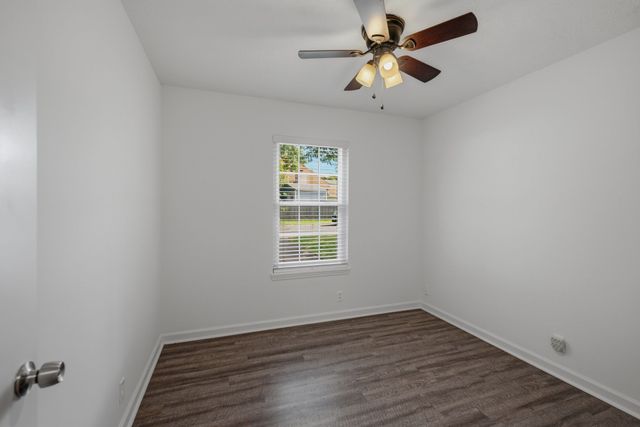 2014 Mansker Dr, Goodlettsville, TN 37072