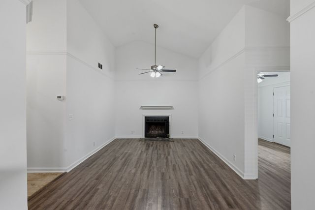 2014 Mansker Dr, Goodlettsville, TN 37072