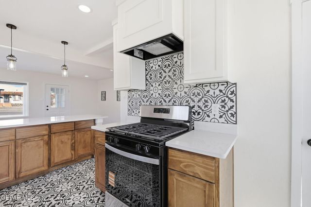 3710 Frankfort Avenue, El Paso, TX 79930