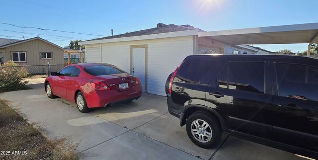 11329 W Duluth Avenue, Youngtown, AZ 85363