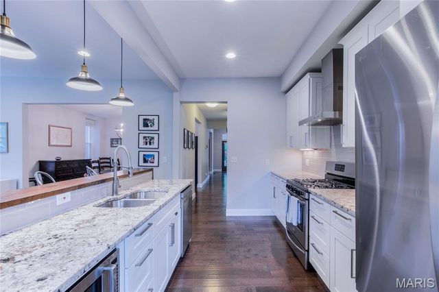 3865 Connecticut Street, St Louis, MO 63116