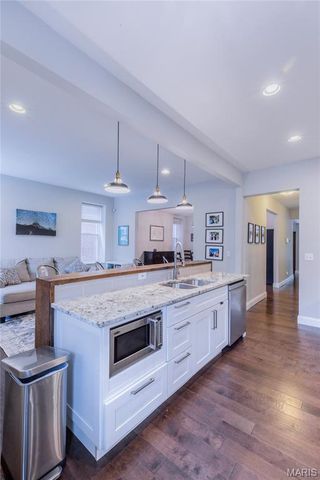 3865 Connecticut Street, St Louis, MO 63116