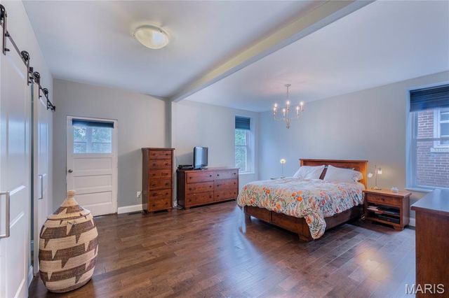 3865 Connecticut Street, St Louis, MO 63116