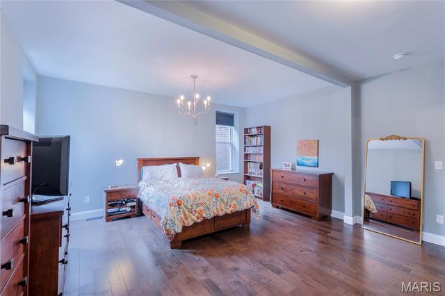 3865 Connecticut Street, St Louis, MO 63116