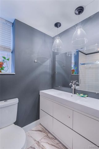 3865 Connecticut Street, St Louis, MO 63116