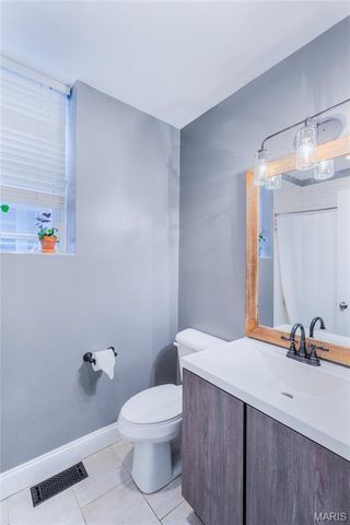3865 Connecticut Street, St Louis, MO 63116