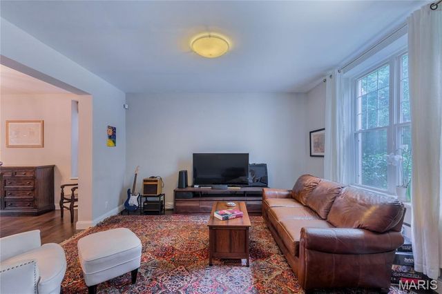 3865 Connecticut Street, St Louis, MO 63116