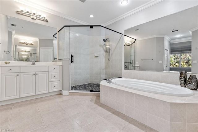 18900 Bay Woods Lake DR 203, Fort Myers, FL 33908