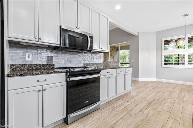 18900 Bay Woods Lake DR 203, Fort Myers, FL 33908