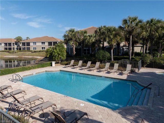 18900 Bay Woods Lake DR 203, Fort Myers, FL 33908