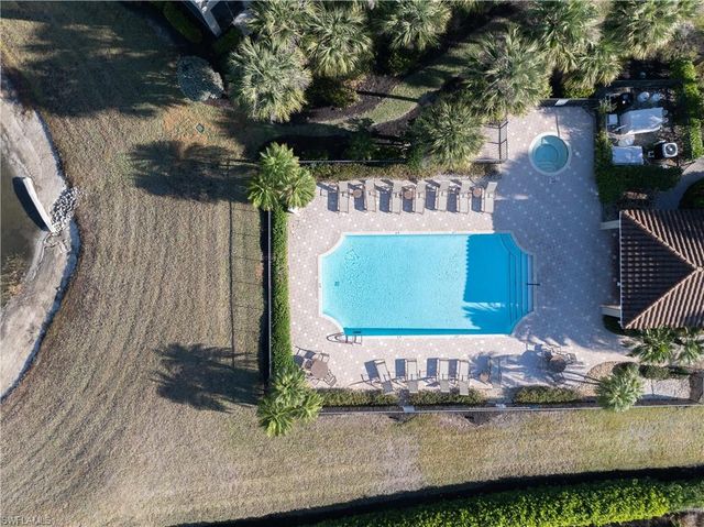 18900 Bay Woods Lake DR 203, Fort Myers, FL 33908