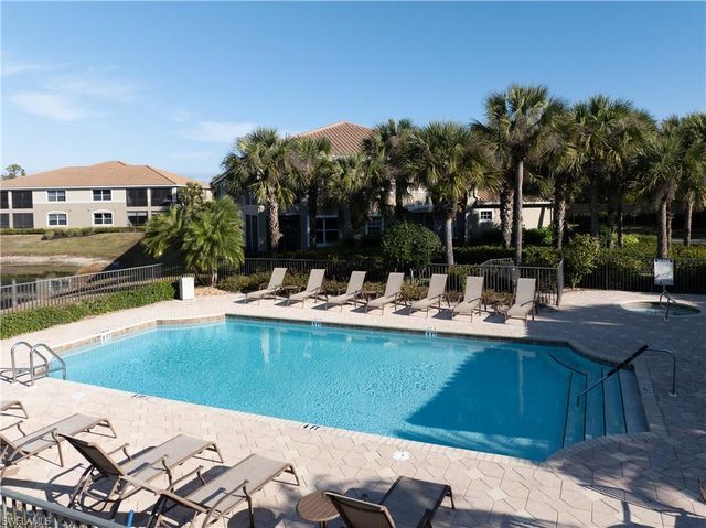 18900 Bay Woods Lake DR 203, Fort Myers, FL 33908