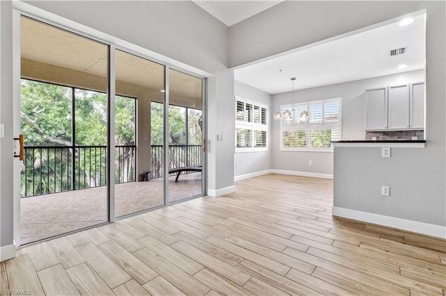 18900 Bay Woods Lake DR 203, Fort Myers, FL 33908