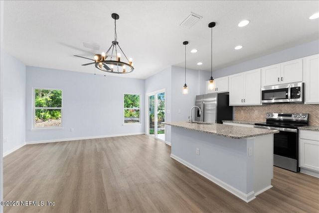 108 BARCELONA Street, East Palatka, FL 32131
