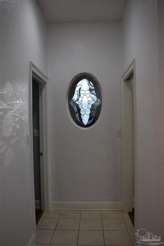 5542 Oakmont Dr, Pace, FL 32571