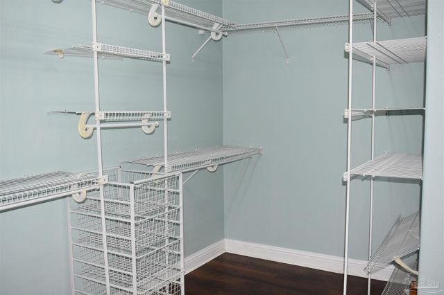 5542 Oakmont Dr, Pace, FL 32571