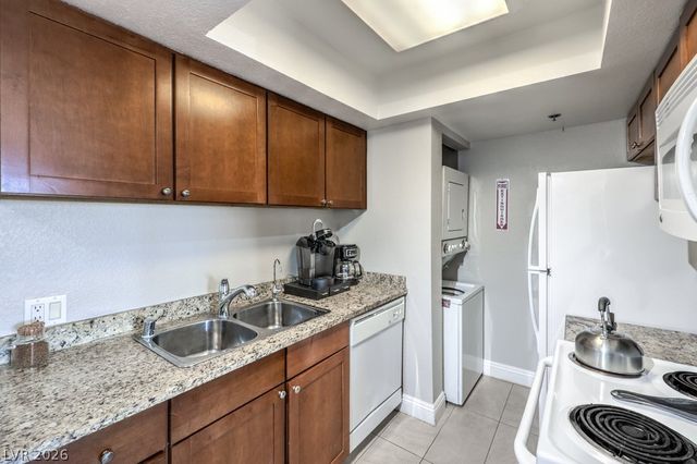 4200 South Valley View Boulevard 2081, Las Vegas, NV 89103