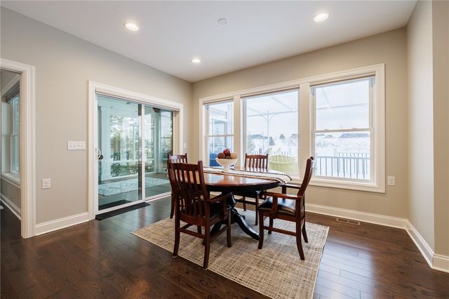 15 Lexton Way, Pittsford, NY 14534