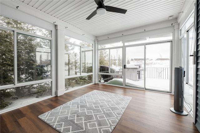 15 Lexton Way, Pittsford, NY 14534