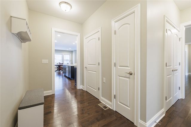 15 Lexton Way, Pittsford, NY 14534