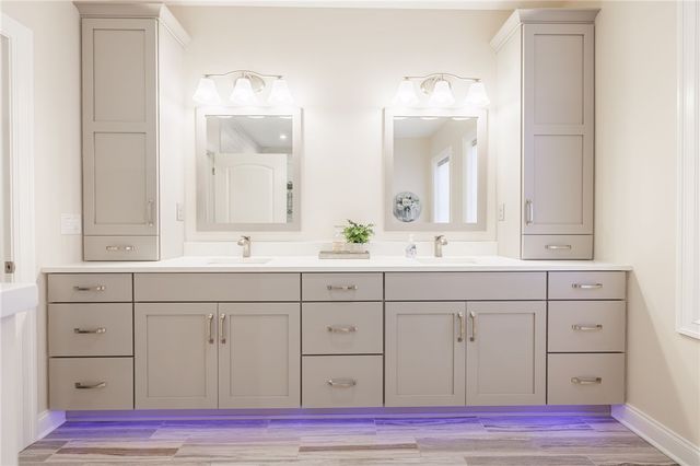 15 Lexton Way, Pittsford, NY 14534