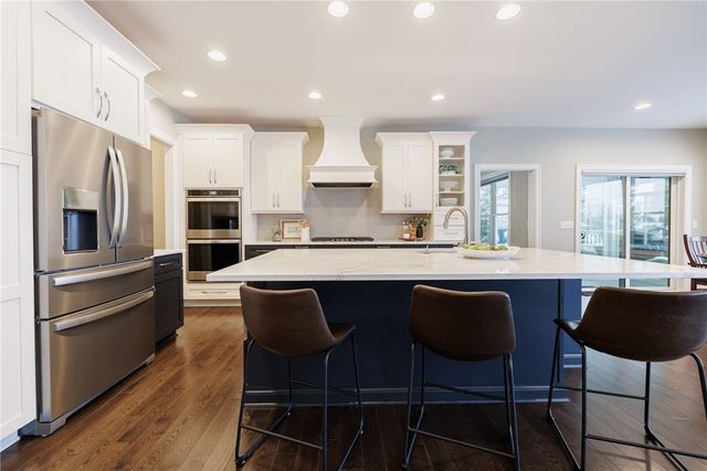 15 Lexton Way, Pittsford, NY 14534