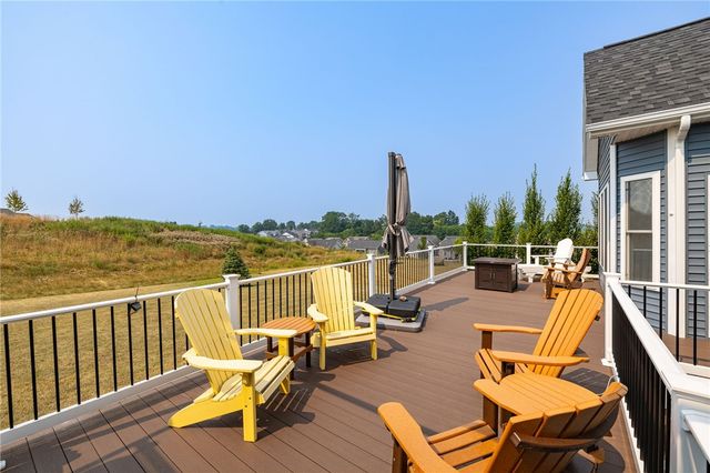 15 Lexton Way, Pittsford, NY 14534