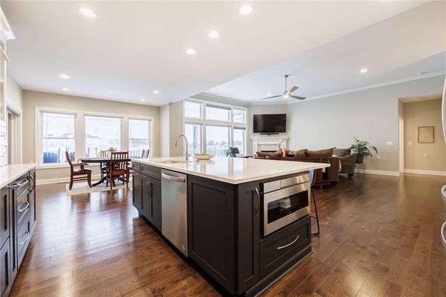 15 Lexton Way, Pittsford, NY 14534