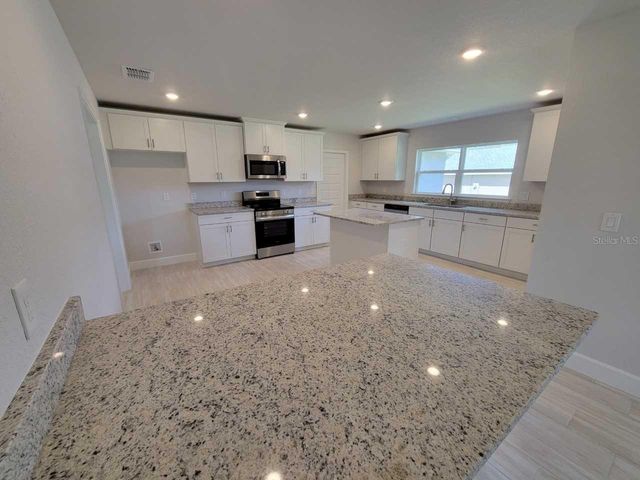 12598 SW 73RD STREET, Ocala, FL 34481