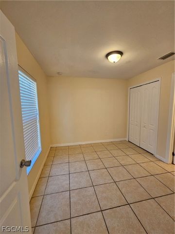 2804 66th ST W, Lehigh Acres, FL 33971