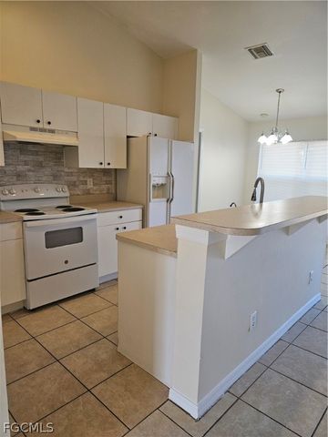 2804 66th ST W, Lehigh Acres, FL 33971