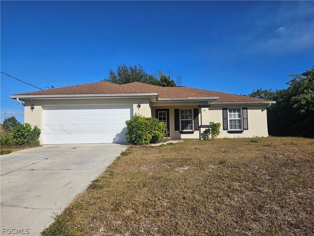 2804 66th ST W, Lehigh Acres, FL 33971