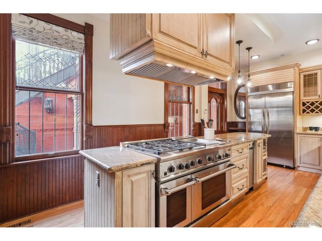 1022 N Pearl St 101, Denver, CO 80203