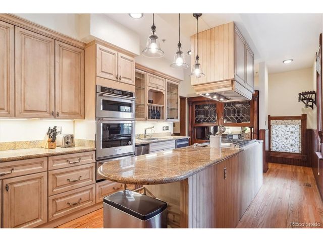 1022 N Pearl St 101, Denver, CO 80203