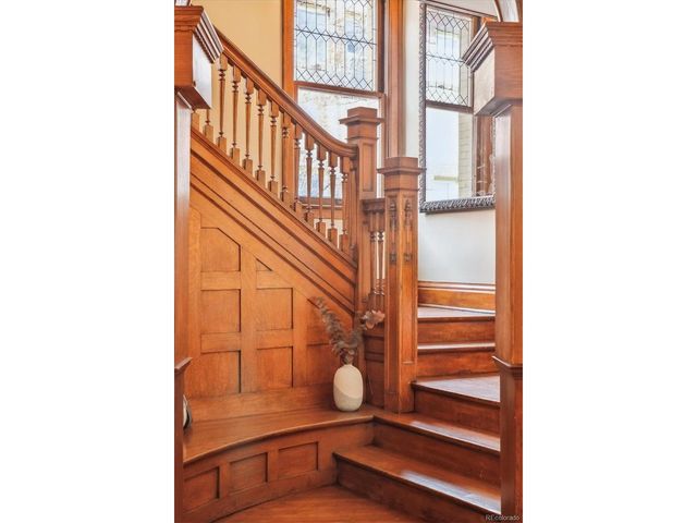 1022 N Pearl St 101, Denver, CO 80203