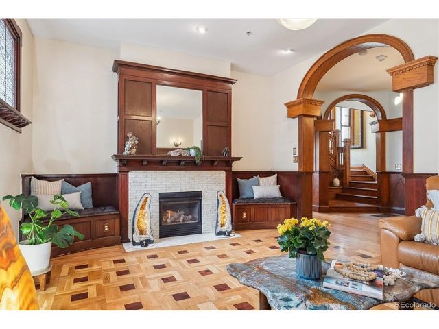 1022 N Pearl St 101, Denver, CO 80203