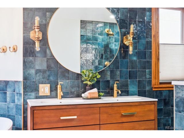 1022 N Pearl St 101, Denver, CO 80203
