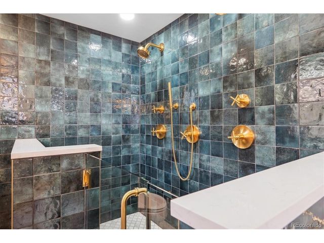 1022 N Pearl St 101, Denver, CO 80203