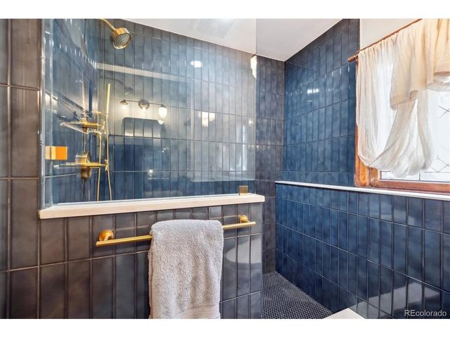 1022 N Pearl St 101, Denver, CO 80203