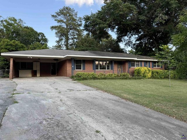 308 Forest Hill Drive, Warner Robins, GA 31088