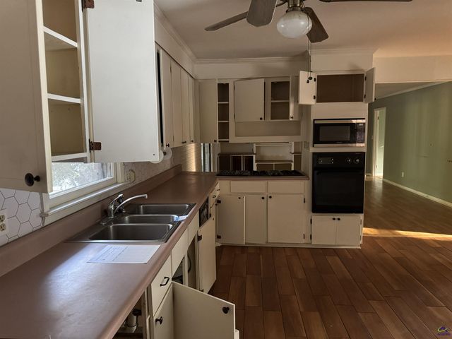 308 Forest Hill Drive, Warner Robins, GA 31088