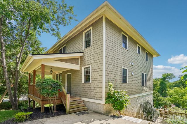 25 Houston Street, Asheville, NC 28801